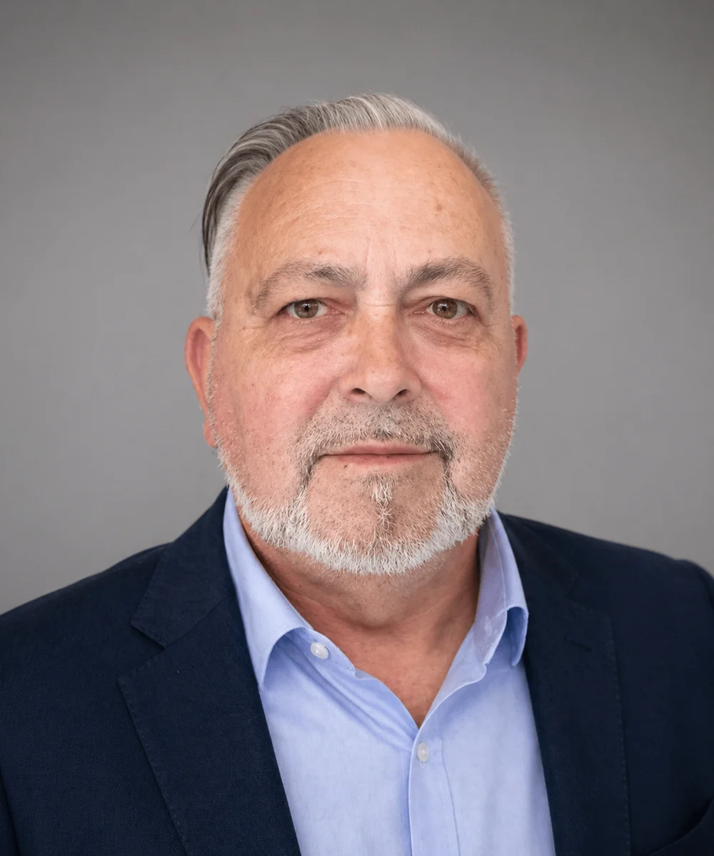 Retrat professional de Julián Parra